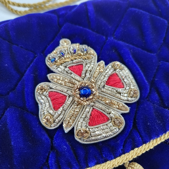 Vintage Royal Blue Quilted Velvet Evening Bag - Picture 2 of 7